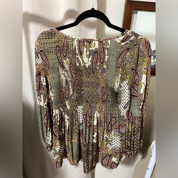 Floral & Ivy Top, Medium - Picture 3 of 12